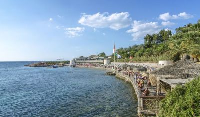 Imagine pentru Hotel Grand Blue Sky International 4* valabile pentru Litoral 2025