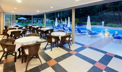 Imagine pentru Hotel Green Bay 4* valabile pentru Litoral 2025