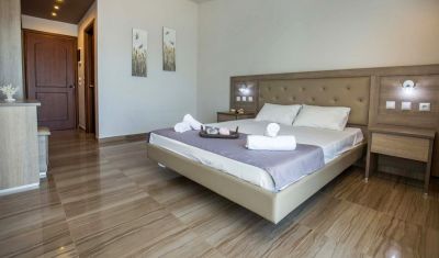 Imagine pentru Hotel Green Bay 4* valabile pentru Litoral 2025