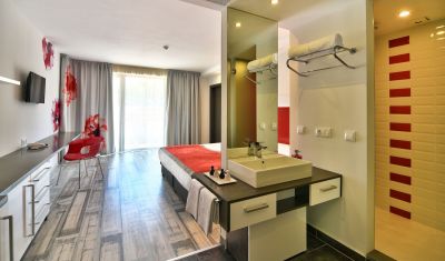 Imagine pentru Hotel Grifid Foresta 3*(Adults Only) valabile pentru Litoral 2025