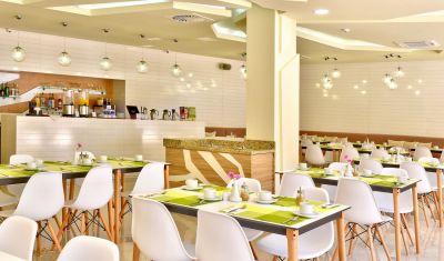 Imagine pentru Hotel Grifid Foresta 3*(Adults Only) valabile pentru Litoral 2025