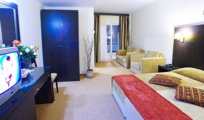 Imagine pentru Hotel Hanioti Grand Otel 4* valabile pentru Litoral 2025