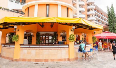Imagine pentru Hotel Hrizantema & Casino 4*  valabile pentru Litoral 2025