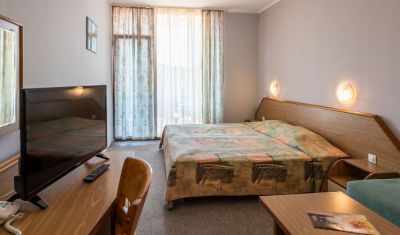Imagine pentru Hotel Hrizantema & Casino 4*  valabile pentru Litoral 2025
