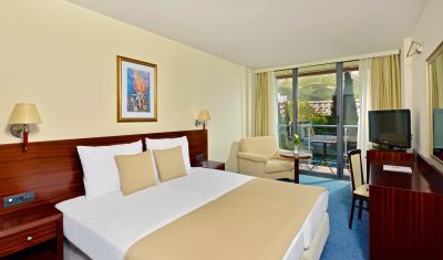 Imagine pentru Hotel Iberostar Bellevue 4*  valabile pentru Litoral 2025
