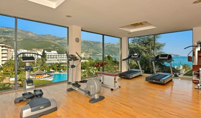 Imagine pentru Hotel Iberostar Bellevue 4*  valabile pentru Litoral 2025