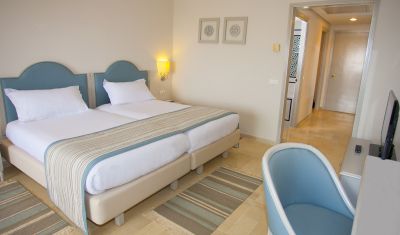 Imagine pentru Hotel Iberostar Waves Averroes 4* valabile pentru Litoral 2025