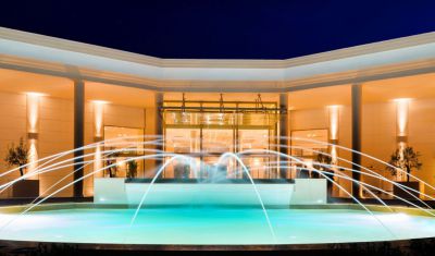 Imagine pentru Hotel Ikos Oceania 5* valabile pentru Litoral 2025