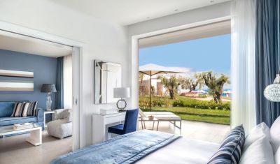Imagine pentru Hotel Ikos Olivia 5* valabile pentru Litoral 2025