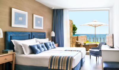 Imagine pentru Hotel Ikos Olivia 5* valabile pentru Litoral 2025
