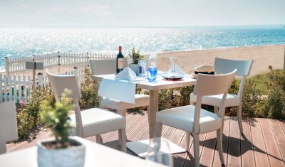 Imagine pentru Hotel Ikos Olivia 5* valabile pentru Litoral 2025