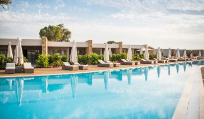Imagine pentru Hotel Ikos Olivia 5* valabile pentru Litoral 2025
