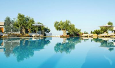 Imagine pentru Hotel Ikos Olivia 5* valabile pentru Litoral 2025