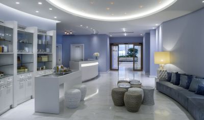 Imagine pentru Hotel Ikos Olivia 5* valabile pentru Litoral 2025