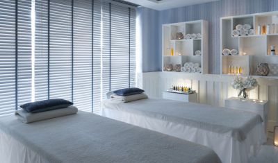 Imagine pentru Hotel Ikos Olivia 5* valabile pentru Litoral 2025