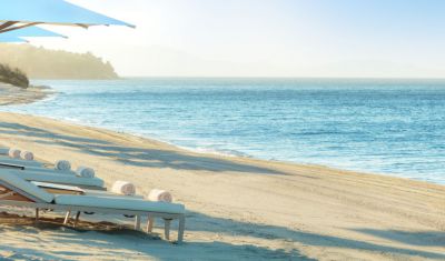 Imagine pentru Hotel Ikos Olivia 5* valabile pentru Litoral 2025