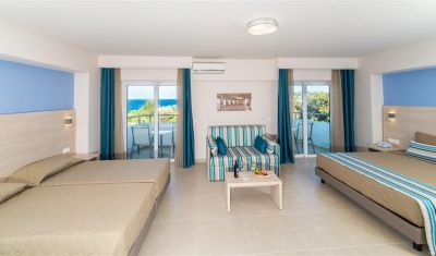Imagine pentru Hotel Irene Palace Beach Resort 4*  valabile pentru Litoral 2025