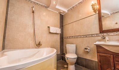 Imagine pentru Hotel Iris Mimoza 3* valabile pentru Litoral 2025
