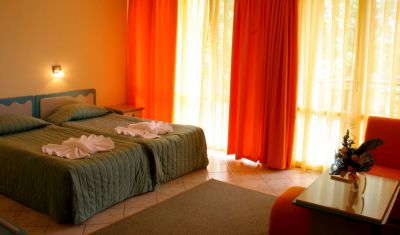 Imagine pentru Hotel Iskar 3* valabile pentru Litoral 2025