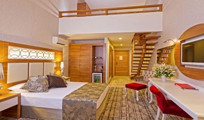 Imagine pentru Hotel Justiniano Deluxe Resort 5* valabile pentru Litoral 2025