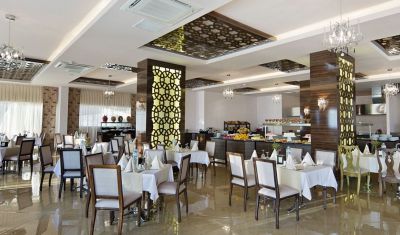 Imagine pentru Hotel Justiniano Deluxe Resort 5* valabile pentru Litoral 2025