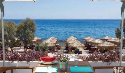 Imagine pentru Hotel Kamari Beach 3* valabile pentru Litoral 2025
