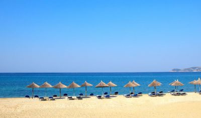 Imagine pentru Hotel Kamari Beach 3*  valabile pentru Litoral 2025