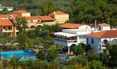 Imagine pentru Hotel Kamari Beach 3*  valabile pentru Litoral 2025