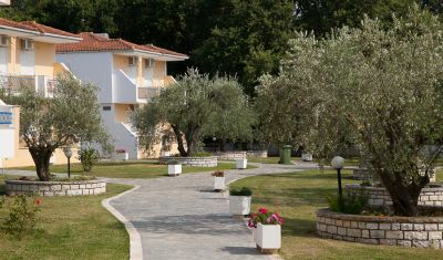 Imagine pentru Hotel Kanali Beach 3*  valabile pentru Litoral 2025