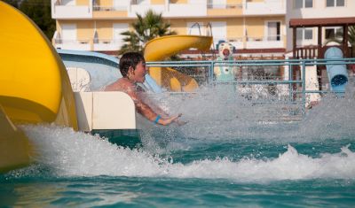 Imagine pentru Hotel Kanali Beach 3*  valabile pentru Litoral 2025