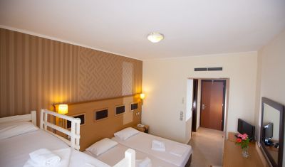 Imagine pentru Hotel Kanali Beach 3*  valabile pentru Litoral 2025