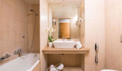 Imagine pentru Hotel Kassandra Palace 5*  valabile pentru Litoral 2025
