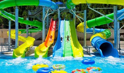 Imagine pentru Hotel Kipriotis Aqualand 4* valabile pentru Litoral 2025
