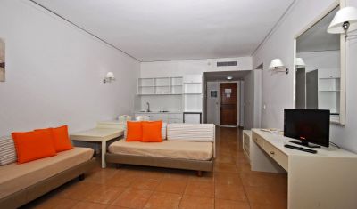Imagine pentru Hotel Kipriotis Aqualand 4* valabile pentru Litoral 2025