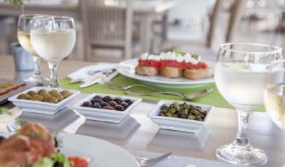 Imagine pentru Hotel Kipriotis Panorama & Suites valabile pentru Litoral 2025