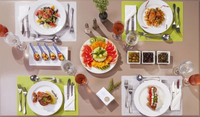 Imagine pentru Hotel Kipriotis Panorama & Suites valabile pentru Litoral 2025