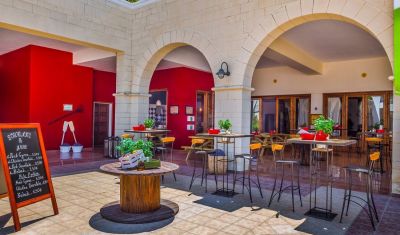 Imagine pentru Hotel Kipriotis Panorama & Suites valabile pentru Litoral 2025