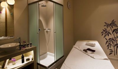 Imagine pentru Hotel Kipriotis Panorama & Suites valabile pentru Litoral 2025