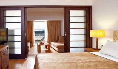 Imagine pentru Hotel Kontokali Bay Resort & Spa 5* valabile pentru Litoral 2025