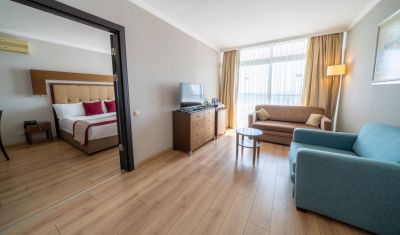 Imagine pentru Hotel Korumar Deluxe 5* valabile pentru Litoral 2025