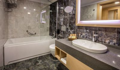 Imagine pentru Hotel Korumar Ephesus Beach & Spa Resort 5* valabile pentru Litoral 2025