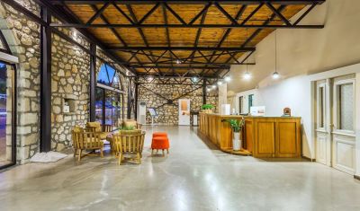 Imagine pentru Hotel Kriopigi 4*   valabile pentru Litoral 2025