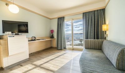 Imagine pentru Hotel La Blanche Resort & Spa 5* valabile pentru Litoral 2025