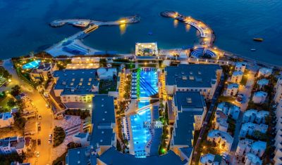 Imagine pentru Hotel La Blanche Resort & Spa 5* valabile pentru Litoral 2025