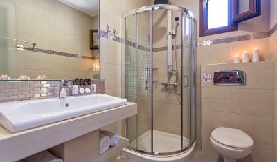 Imagine pentru Hotel Lagomandra Beach & Suites 4* valabile pentru Litoral 2025