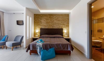 Imagine pentru Hotel Lagomandra Beach & Suites 4* valabile pentru Litoral 2025