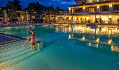 Imagine pentru Hotel Lagomandra Beach & Suites 4* valabile pentru Litoral 2025