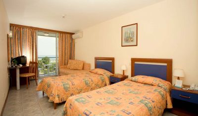 Imagine pentru Hotel Laguna Mare 4* valabile pentru Litoral 2025