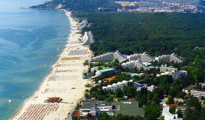 Imagine pentru Hotel Laguna Mare 4* valabile pentru Litoral 2025