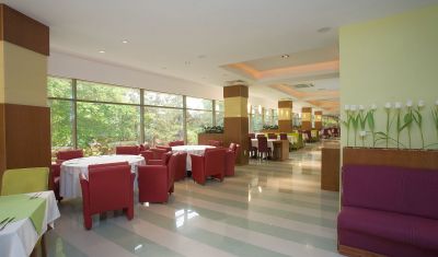 Imagine pentru Hotel Laguna Mare 4* valabile pentru Litoral 2025
